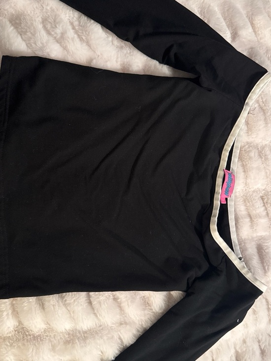 Edikted Tops - Edikted Black Long Sleeve Tee with Cream Trim